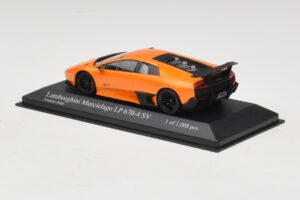 Lamborghini Murcielago LP670-4 SV Laranja Metálico Minichamps 1:43 400103942 Metal - imagem 3 de 5