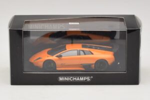 Lamborghini Murcielago LP670-4 SV Laranja Metálico Minichamps 1:43 400103942 Metal - imagem 5 de 5