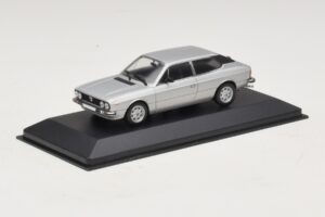 Lancia Beta HPE Prateado Minichamps 1:43 400125711 Metal - imagem 2 de 5
