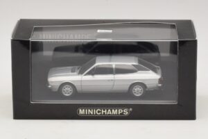 Lancia Beta HPE Prateado Minichamps 1:43 400125711 Metal - imagem 5 de 5