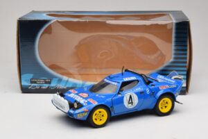 Lancia Stratos HF #4 B. Darniche / A. Mahe Rally Monte Carlo 1979 Solido 1:18 9019 Metal - imagem 8 de 8