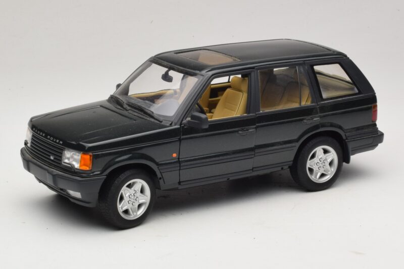 Land Rover Range Rover P38A 4.6 HSE Verde Metálico AUTOart 1:18 70010 Metal