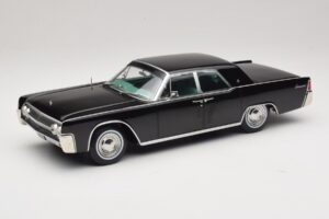 Lincoln Continental Preto KK-Scale 1:18 KKDC181483 Metal