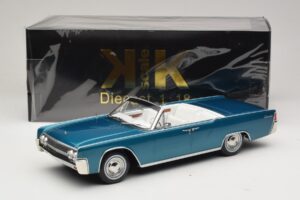 Lincoln Continental Convertible Turquesa Metálico KK-Scale 1:18 KKDC181524 Metal - imagem 7 de 7