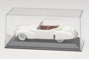 Lincoln Continental Descapotável Branco Minichamps 1:43 400082501 Metal - imagem 4 de 5