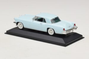 Lincoln Continental Mark II Azul Claro Minichamps 1:43 400082304 Metal - imagem 3 de 5