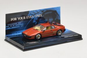 Lotus Esprit Turbo For Your Eyes Only Minichamps 1:43 400135260 Metal - imagem 3 de 6