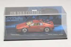 Lotus Esprit Turbo For Your Eyes Only Minichamps 1:43 400135260 Metal - imagem 5 de 6