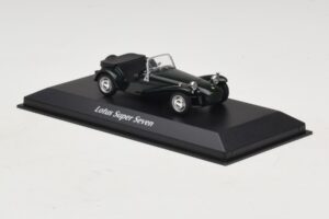 Lotus Super Seven Verde Maxichamps 1:43 940113630 Diecast - imagem 3 de 5
