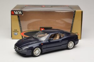 Maserati 3200 GT Azul Bburago 1:18 3371-P1 Metal - imagem 8 de 8