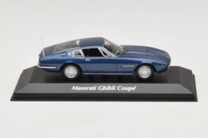 Maserati Ghibli Azul Metálico Maxichamps 1:43 940123321 Metal
