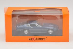 Maserati Ghibli Azul Metálico Maxichamps 1:43 940123321 Metal - imagem 5 de 5