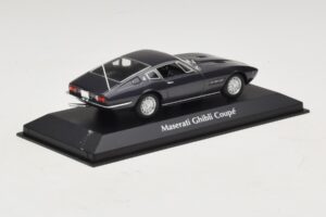 Maserati Ghibli Castanho Metálico Maxichamps 1:43 940123320 Metal - imagem 2 de 5