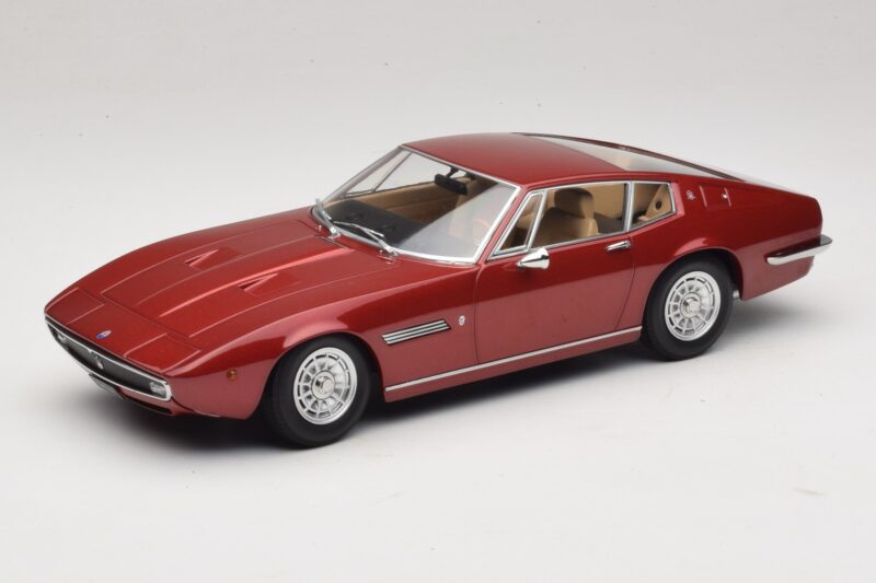 Maserati Ghibli Vermelho Metálico KK-Scale 1:18 KKDC181273 Metal
