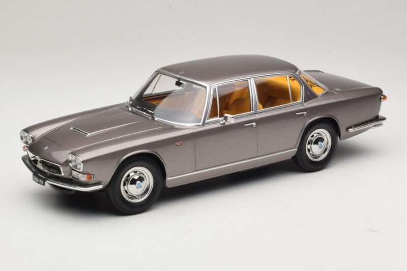 Maserati Quattroporte I Cinzento Metálico KK-Scale 1:18 KKDC181511 Metal