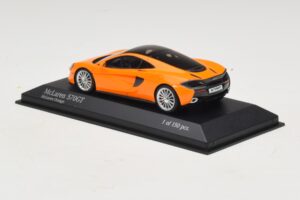 McLaren 570GT Laranja Minichamps 1:43 537154521 Diecast - imagem 3 de 5