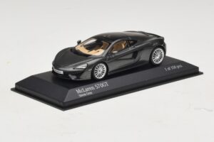 McLaren 570GT Storm Grey Minichamps 1:43 537154520 Metal - imagem 2 de 5