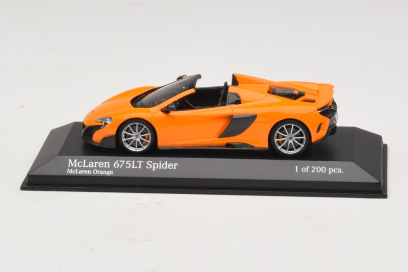 McLaren 675LT Spider Laranja Minichamps 1:43 537154431 Diecast