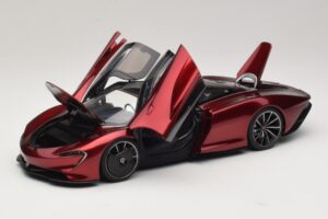 McLaren Speedtail Volcano Red AUTOart 1:18 76087 Compósito - imagem 2 de 8