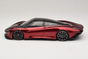McLaren Speedtail Volcano Red AUTOart 1:18 76087 Compósito - imagem 4 de 8