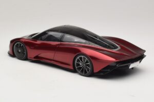 McLaren Speedtail Volcano Red AUTOart 1:18 76087 Compósito - imagem 7 de 8
