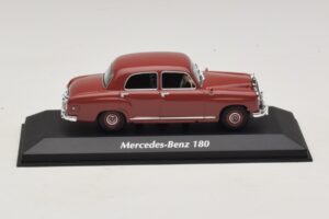 Mercedes 180 W120 Vermelho Maxichamps 1:43 940033101 Diecast