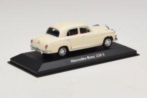 Mercedes 220 S W180 Branco Maxichamps 1:43 940033000 Diecast - imagem 2 de 5