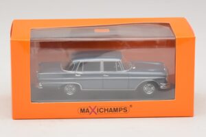 Mercedes 300 SE W112 Lang Azul Metálico Maxichamps 1:43 940035200 Metal - imagem 5 de 5
