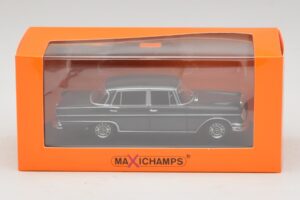 Mercedes 300 SE W112 Lang Cinzento Escuro Maxichamps 1:43 940035201 Diecast - imagem 5 de 5