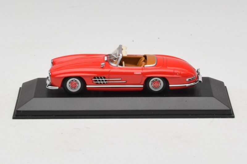 Mercedes 300 SL W198 Vermelho Com Interior Castanho Minichamps 1:43 MB009 Diecast