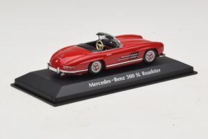 Mercedes 300 SL W198 Roadster Vermelho Maxichamps 1:43 940039031 Diecast - imagem 2 de 5
