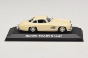 Mercedes 300 SL W198 Branco Maxichamps 1:43 940039002 Diecast