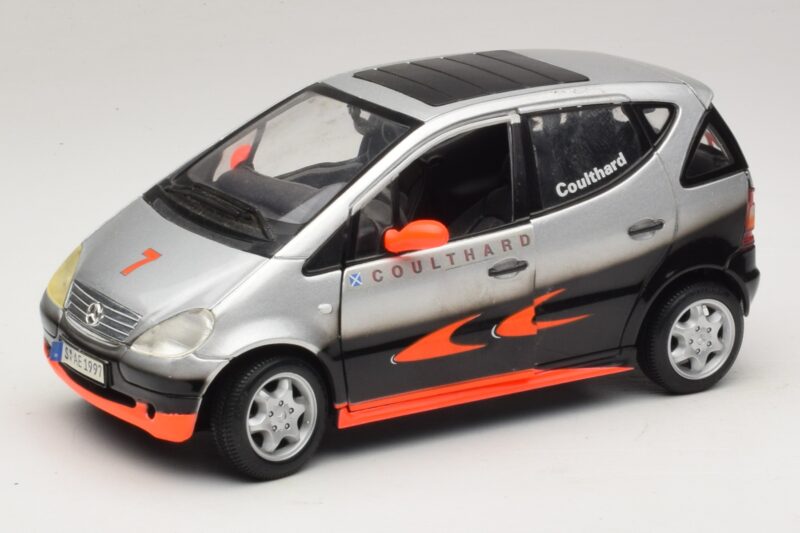 Mercedes A-Class W168 D. Coulthard Prateado Maisto 1:18 35841 Metal