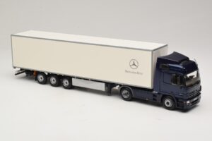 Mercedes Actros 1044 Azul Minichamps 1:43 B66000604 Metal - imagem 4 de 7