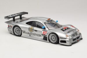 Mercedes CLK GTR #10 Warsteiner 1999 Maisto 1:18 38848 Metal - imagem 6 de 8