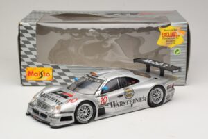 Mercedes CLK GTR #10 Warsteiner 1999 Maisto 1:18 38848 Metal - imagem 8 de 8