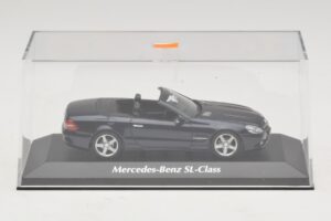 Mercedes SL R230 Azul Metálico Maxichamps 1:43 940037531 Diecast - imagem 4 de 5