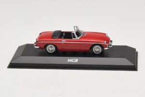MG MGB Mk1 Vermelho Maxichamps 1:43 MG MGB Mk1 Vermelho Maxichamps 1:43 940131030 Diecast