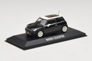 Mini Cooper S R53 Preto Com Teto Panorâmico Minichamps 1:43 MINI022 Metal - imagem 2 de 4