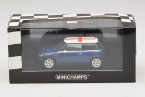 Mini Cooper S R53 Azul Com Bandeira Inglesa Minichamps 1:43 MINI012 Metal - imagem 5 de 5