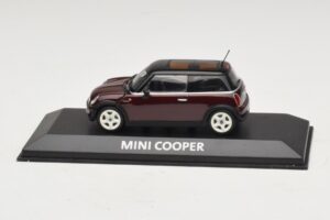 Mini Cooper S R53 Vermelho Escuro Com Teto Preto Minichamps 1:43 MINI028 Metal