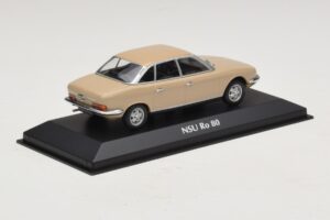 NSU Ro 80 Bege Maxichamps 1:43 940015401 Metal - imagem 2 de 5
