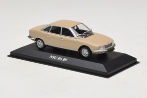 NSU Ro 80 Bege Maxichamps 1:43 940015401 Metal - imagem 3 de 5