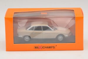 NSU Ro 80 Bege Maxichamps 1:43 940015401 Metal - imagem 5 de 5