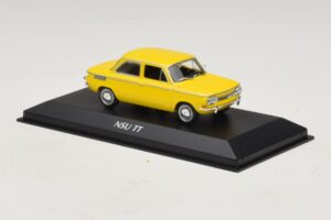 NSU TT Amarelo Maxichamps 1:43 940015301 Metal - imagem 3 de 5