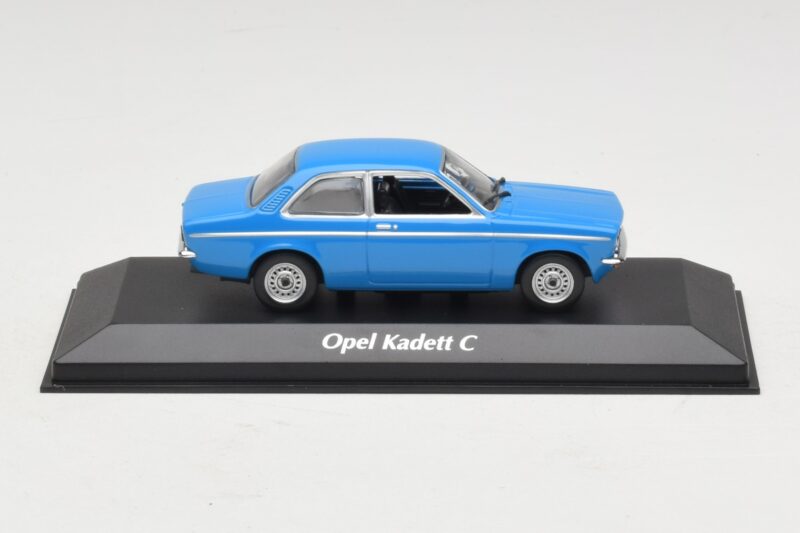 Opel Kadett C Azul Maxichamps 1:43 940045601 Diecast