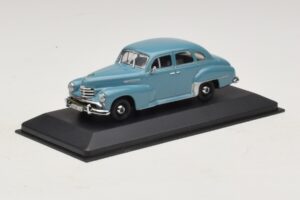 Opel Kapitän Azul Minichamps 1:43 430043308 Metal - imagem 2 de 5