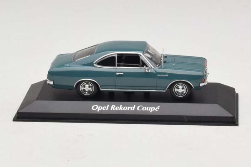 Opel Rekord C Coupé Azul Maxichamps 1:43 940046121 Metal
