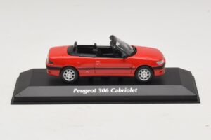 Peugeot 306 Cabriolet Vermelho Maxichamps 1:43 Peugeot 306 Cabriolet Vermelho Maxichamps 1:43 940112830 Diecast