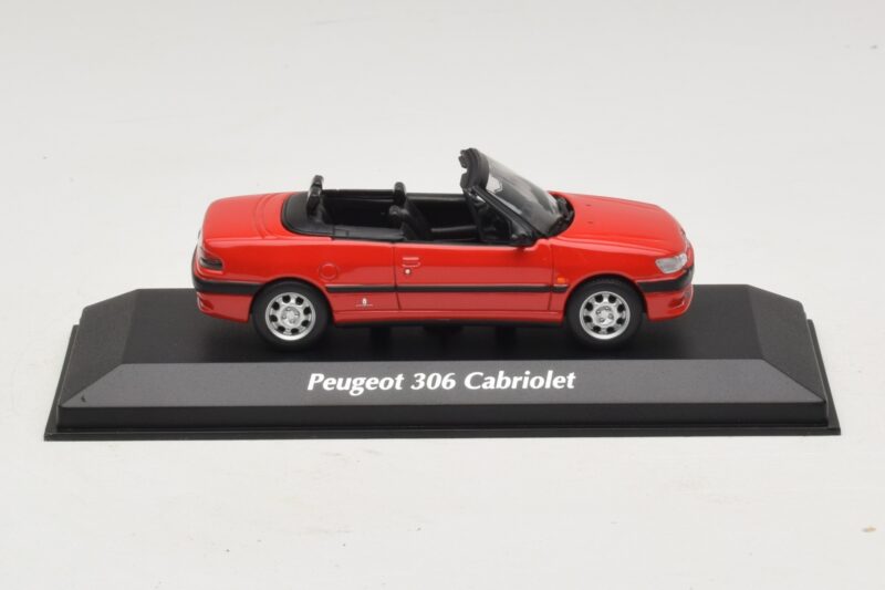 Peugeot 306 Cabriolet Vermelho Maxichamps 1:43 940112830 Metal